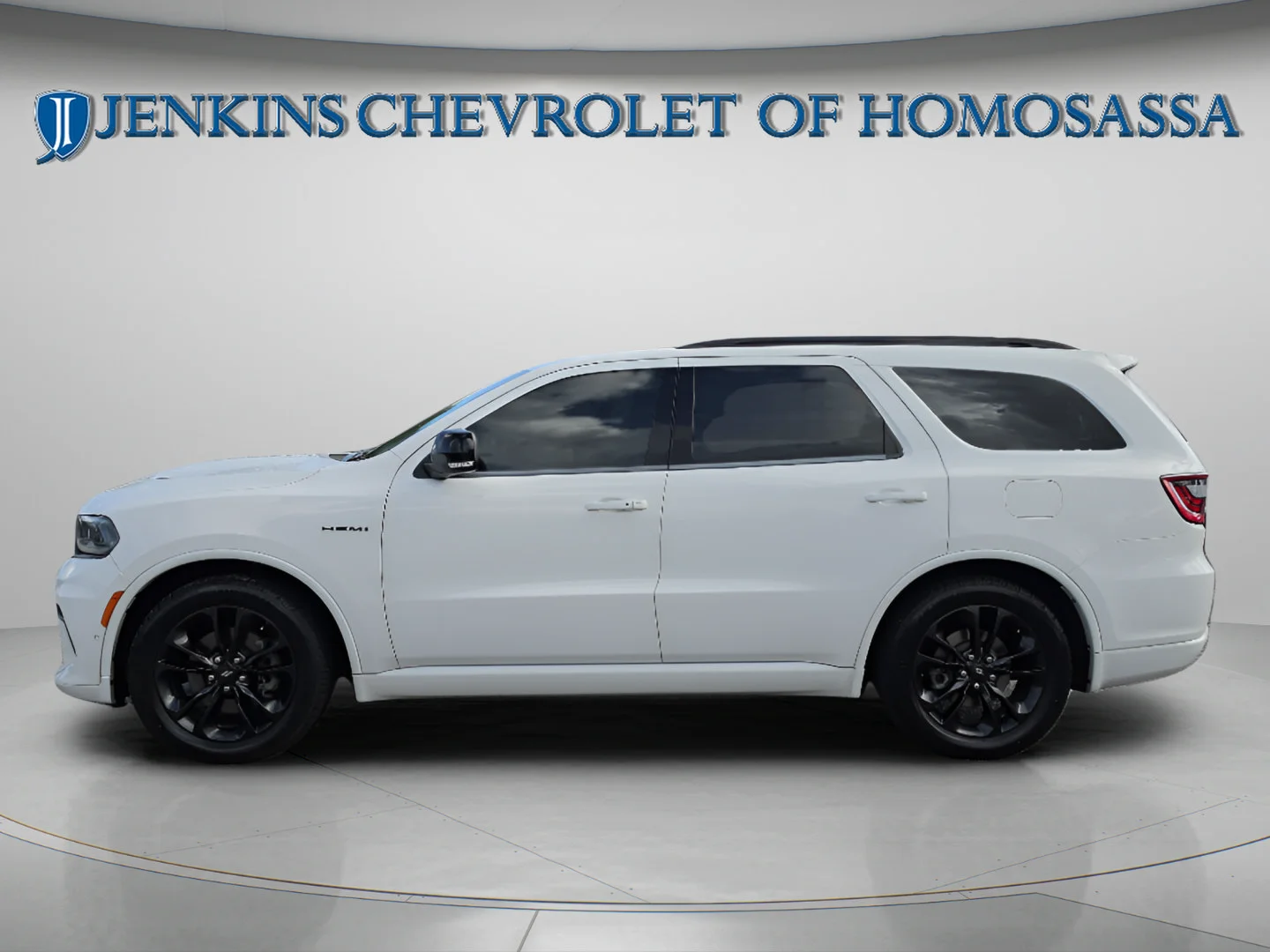 Used 2023 White Knuckle Clearcoat Dodge R/T Plus image 9