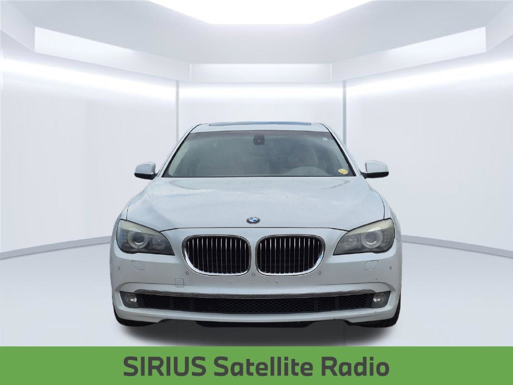 Used 2009 White BMW 750Li image 11