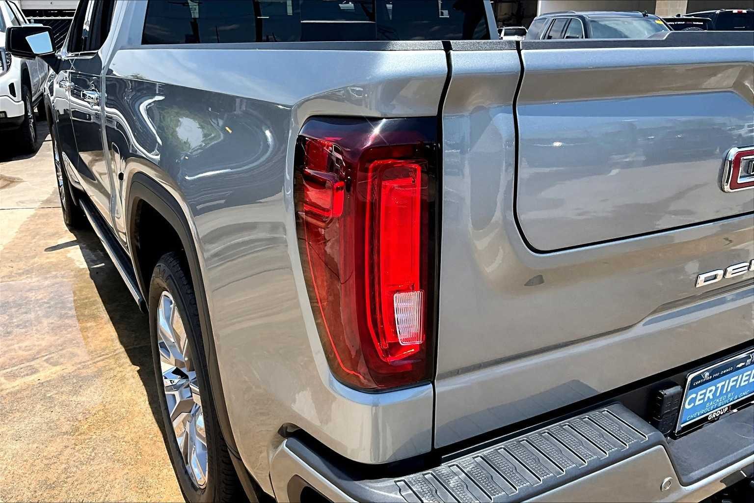 Used 2024 Sterling Metallic GMC Denali image 28