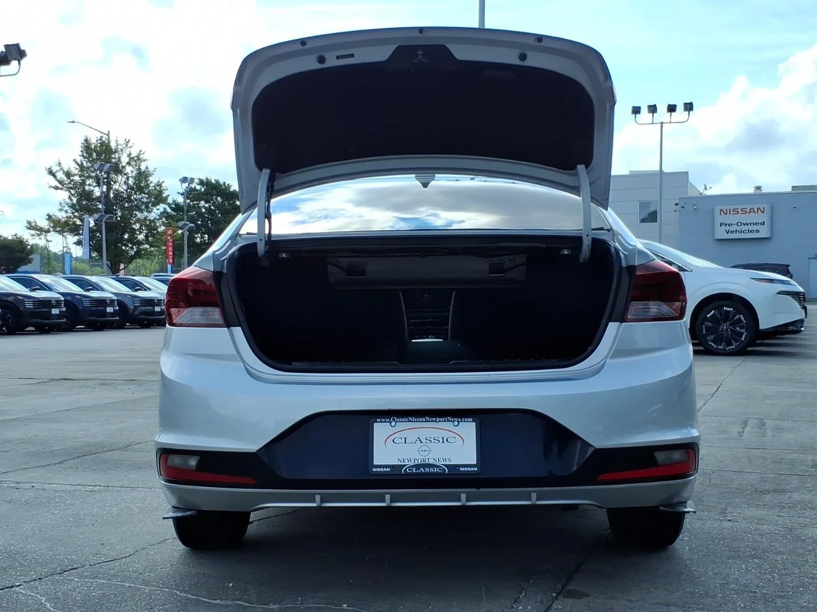 Used 2020 Symphony Silver Hyundai SEL image 23