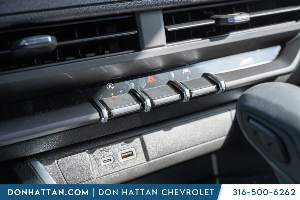 2026 Chevrolet Colorado Trail Boss - Photo 11