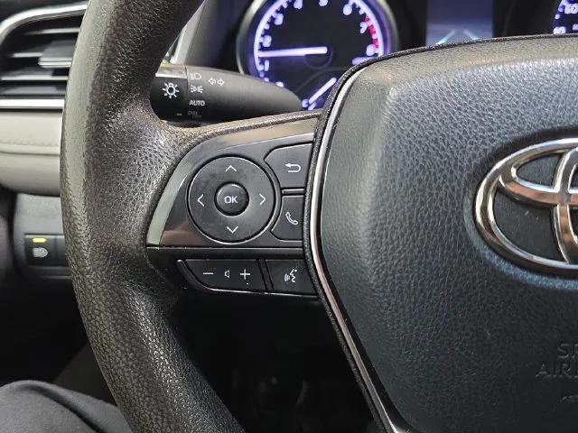 Used 2018 Celestial Silver Metallic Toyota LE image 16