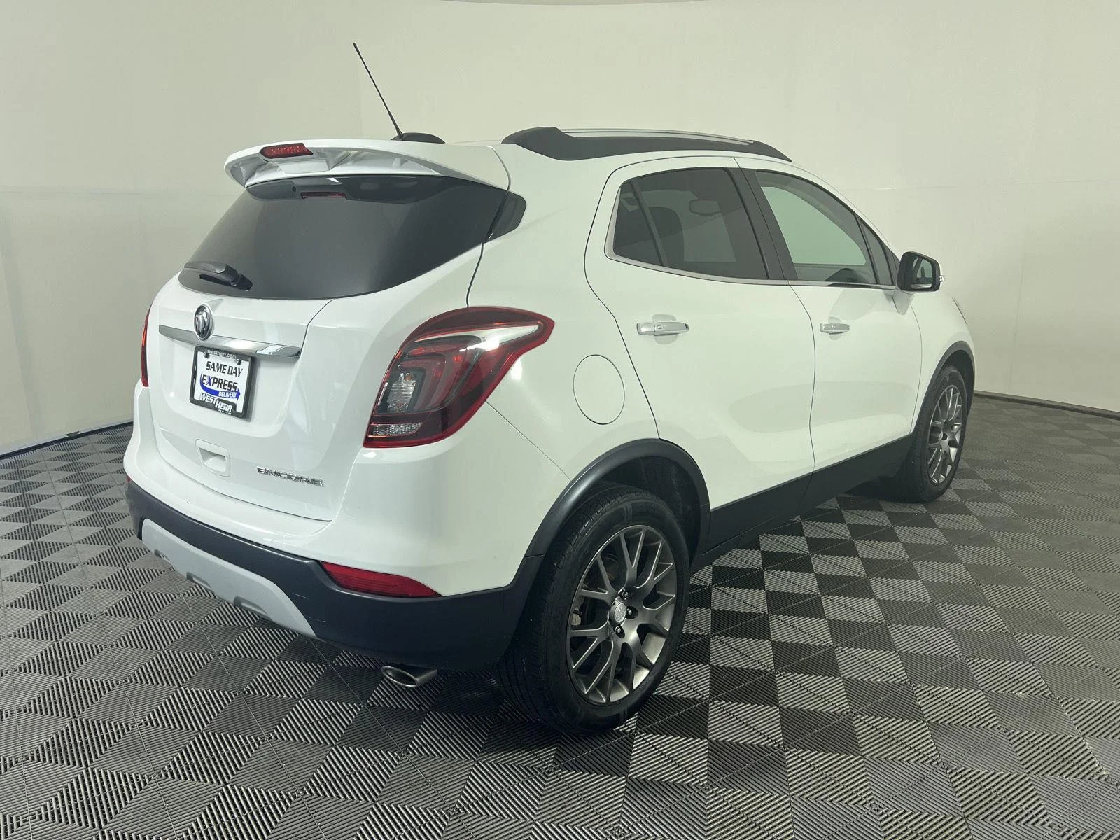 Used 2019 Summit White Buick Sport Touring image 3