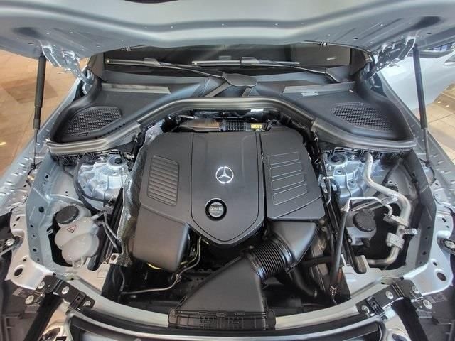 Used 2026 Silver Mercedes-Benz GLC 300 image 11