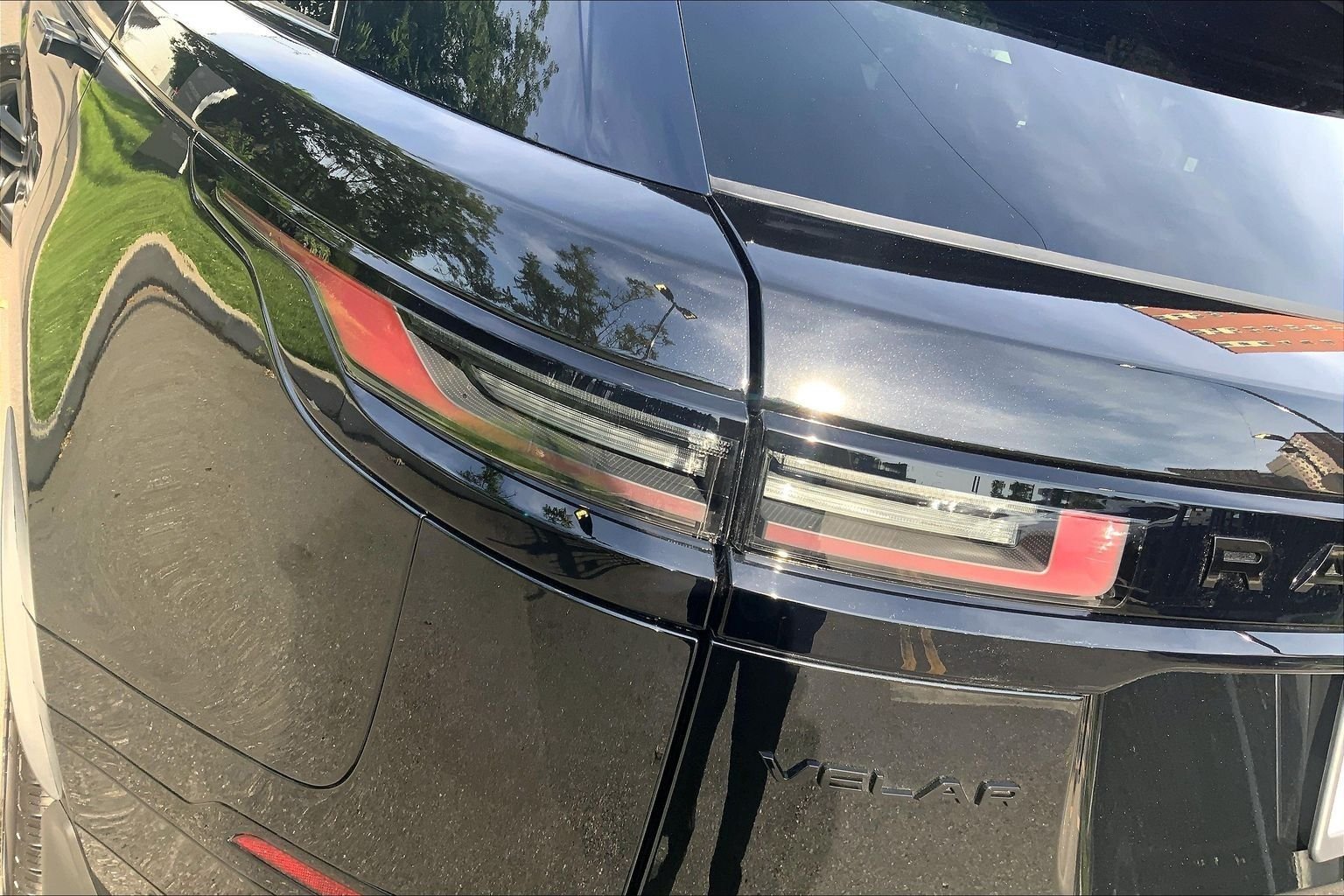 New 2026 Santorini Black LAND ROVER  image 14