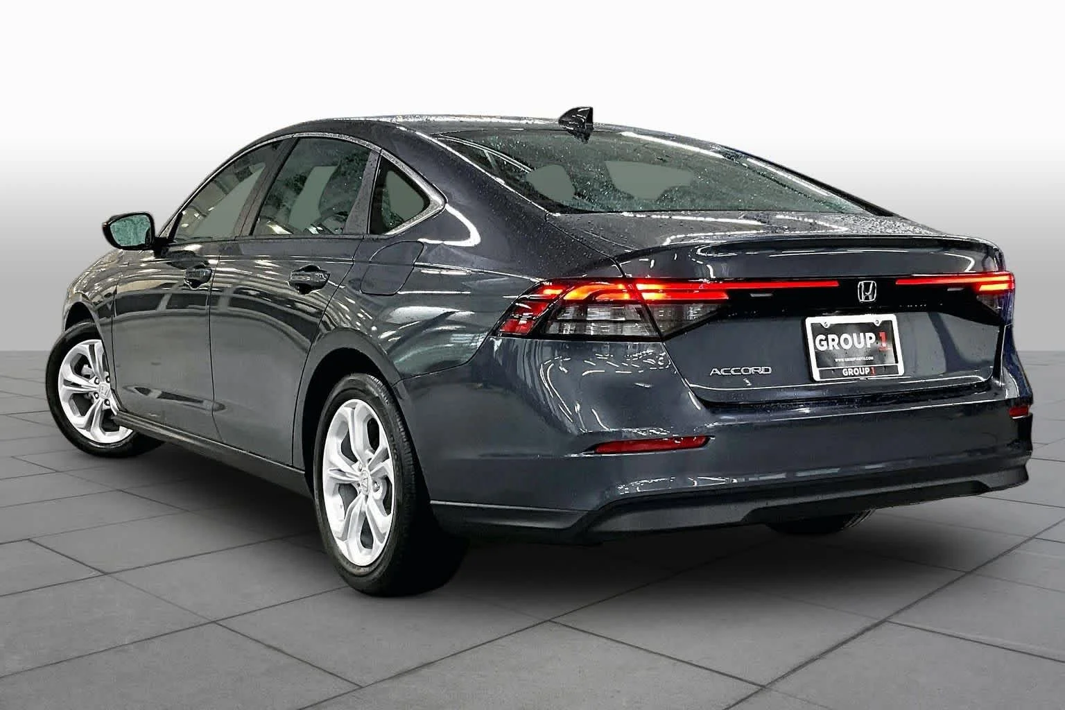 Used 2026 Meteorite Gray Metallic Honda LX image 12