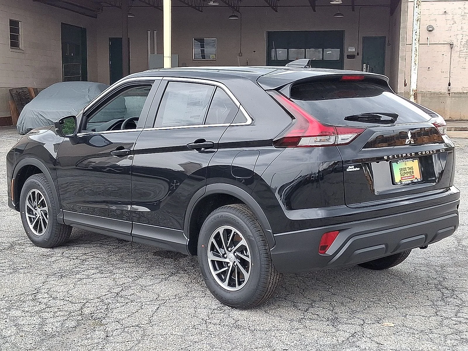 New 2026 Black Mitsubishi ES image 6