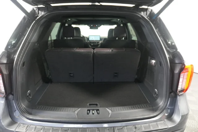 New 2027 Carbonized Gray Metallic Ford Platinum™ image 26
