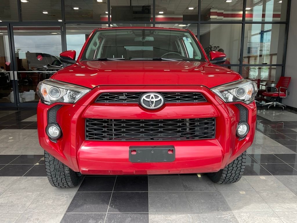 Used 2018 Toyota 4Runner SR5 Premium with VIN JTEBU5JR3J5571571 for sale in Kansas City