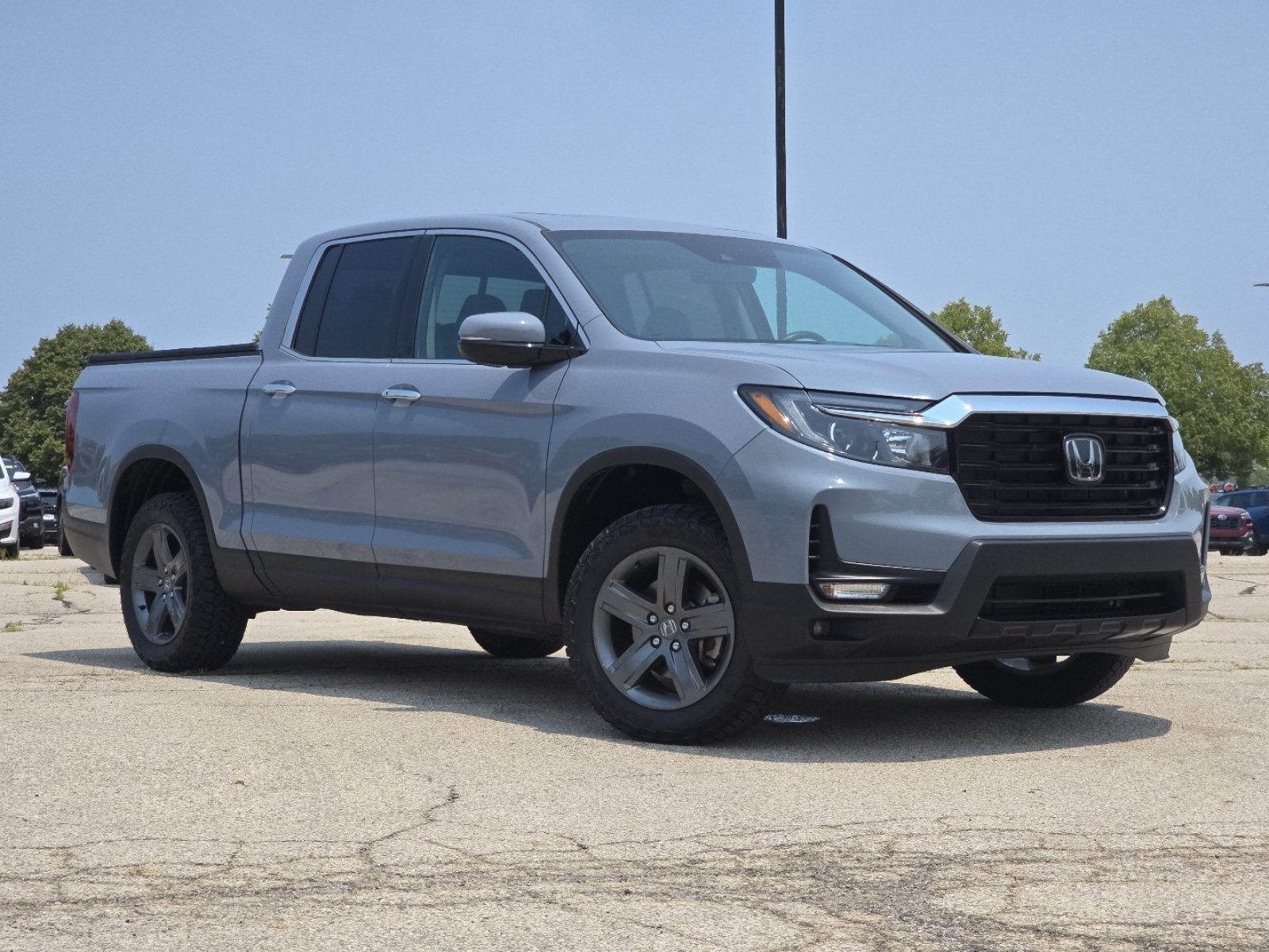 Certified Used 2023 Sonic Gray Pearl Honda RTL-E image 2