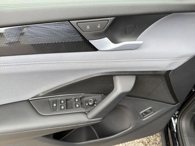 New 2026 Black Volkswagen 2.0T SE image 14