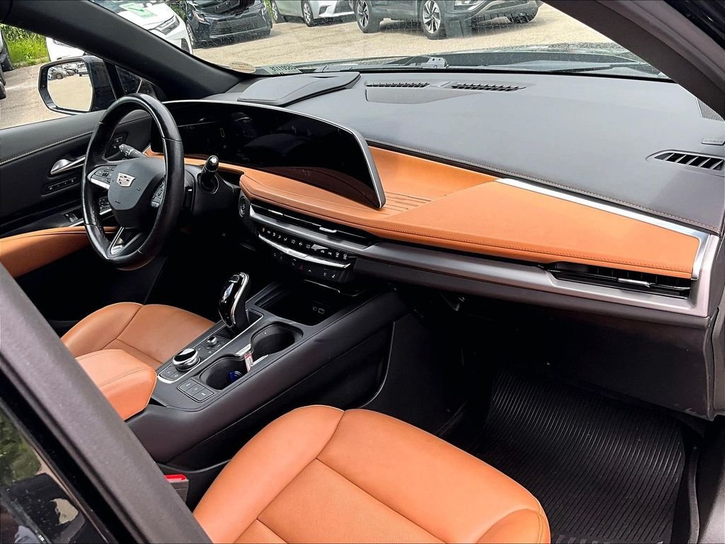Used 2024 Black Cadillac Sport image 14
