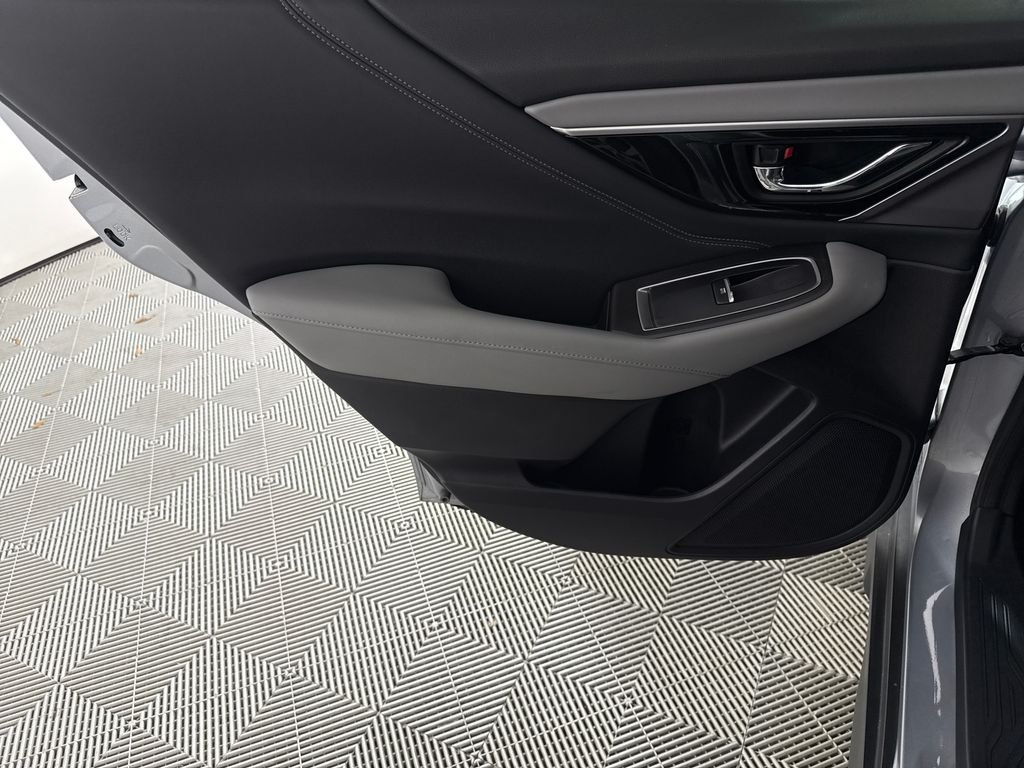 2020 Subaru Outback Limited - Photo 12