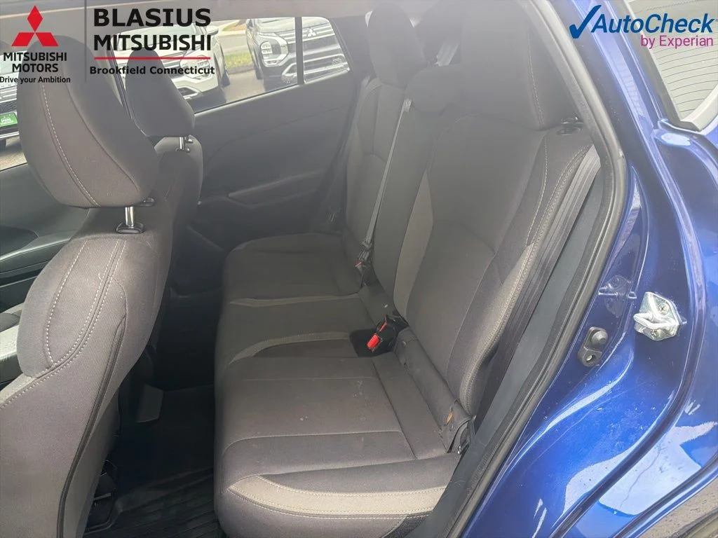 Used 2024 Blue Subaru Base image 25
