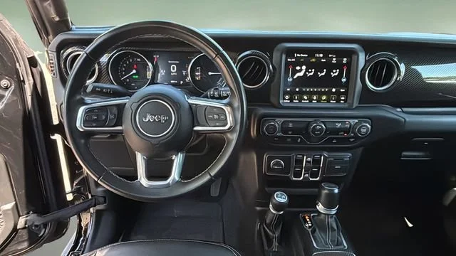 Used 2022 Black Jeep Unlimited Sahara 4x4 image 10