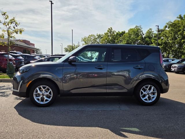 Used 2024 Gray Kia LX image 4
