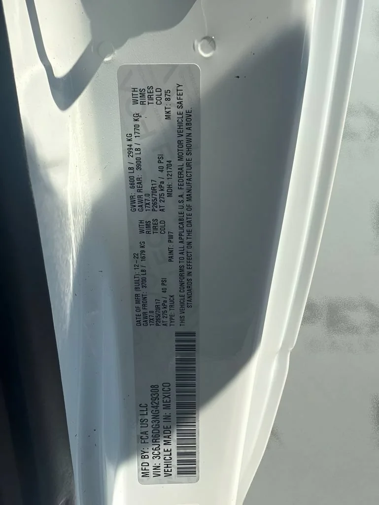 Used 2022 White Ram Tradesman image 25