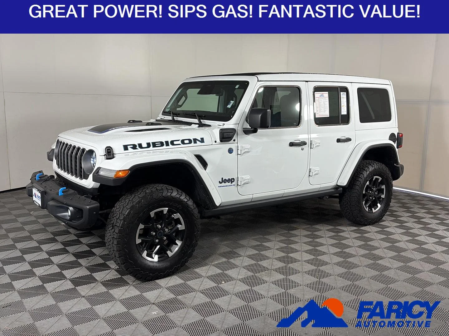 Used 2025 Bright White Clearcoat Jeep Rubicon X image 1