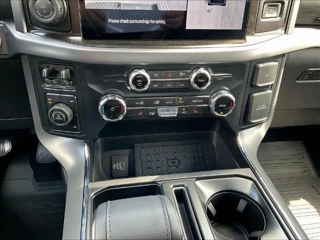 New 2026 Carbonized Gray Metallic Ford XLT image 60