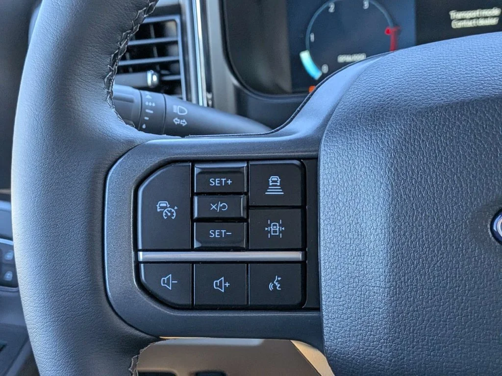 New 2027 Marsh Gray Metallic Ford F-250® Lariat® image 20