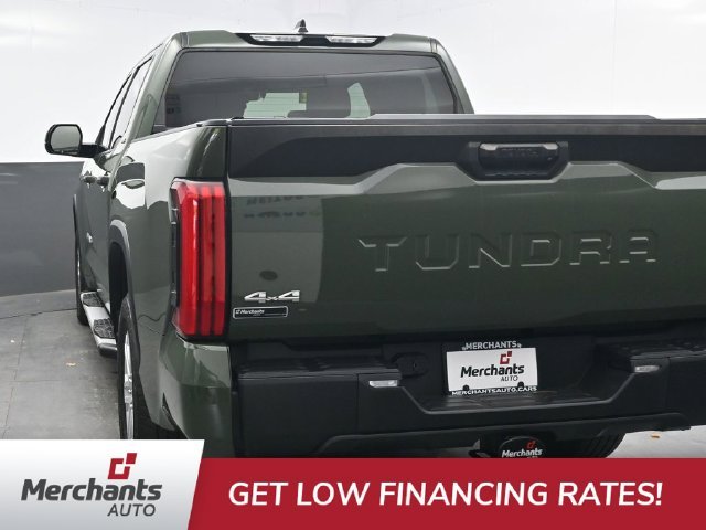 Used 2022 Green Toyota SR5 image 5