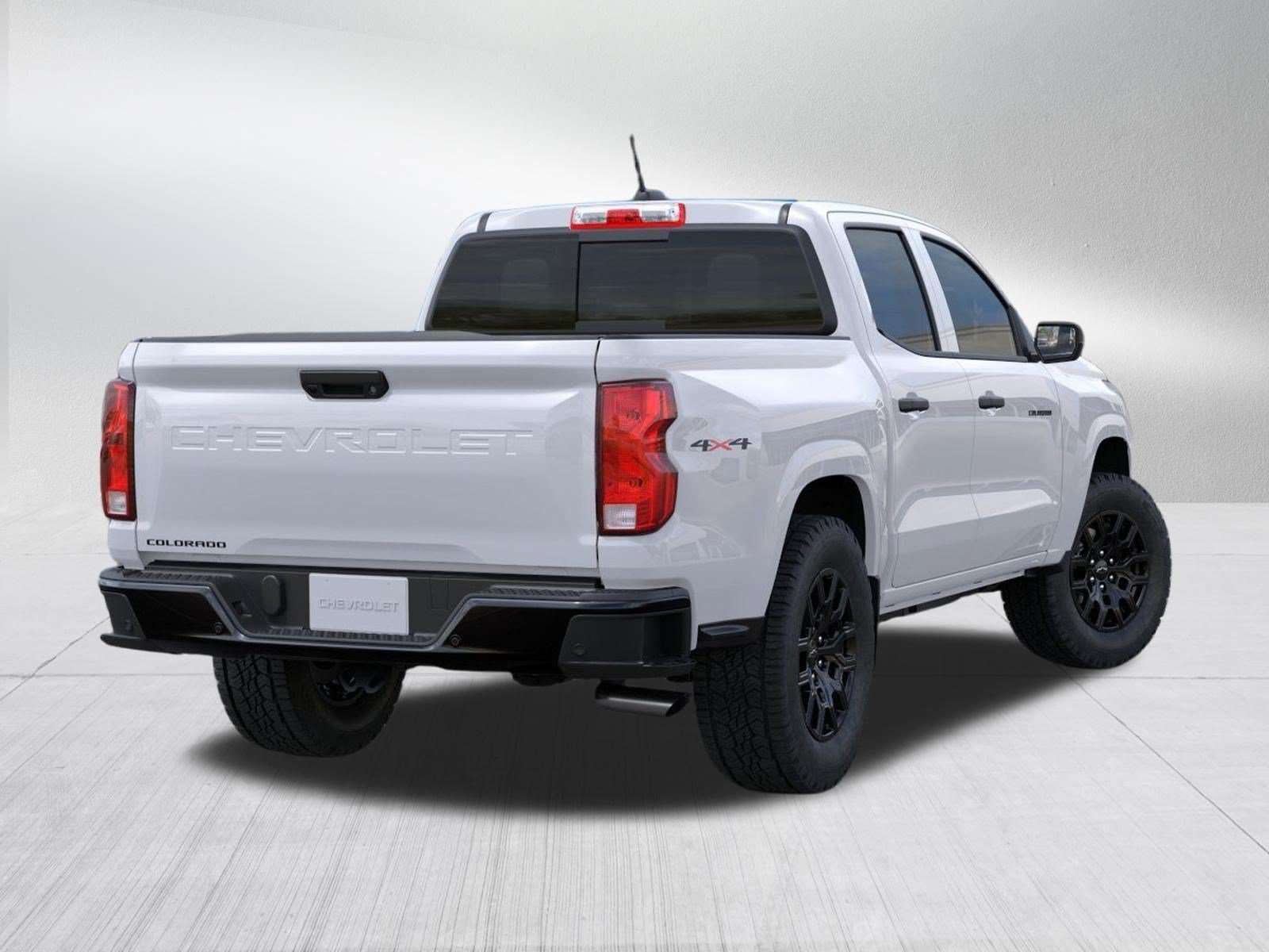 New 2026 Summit White Chevrolet WT image 4