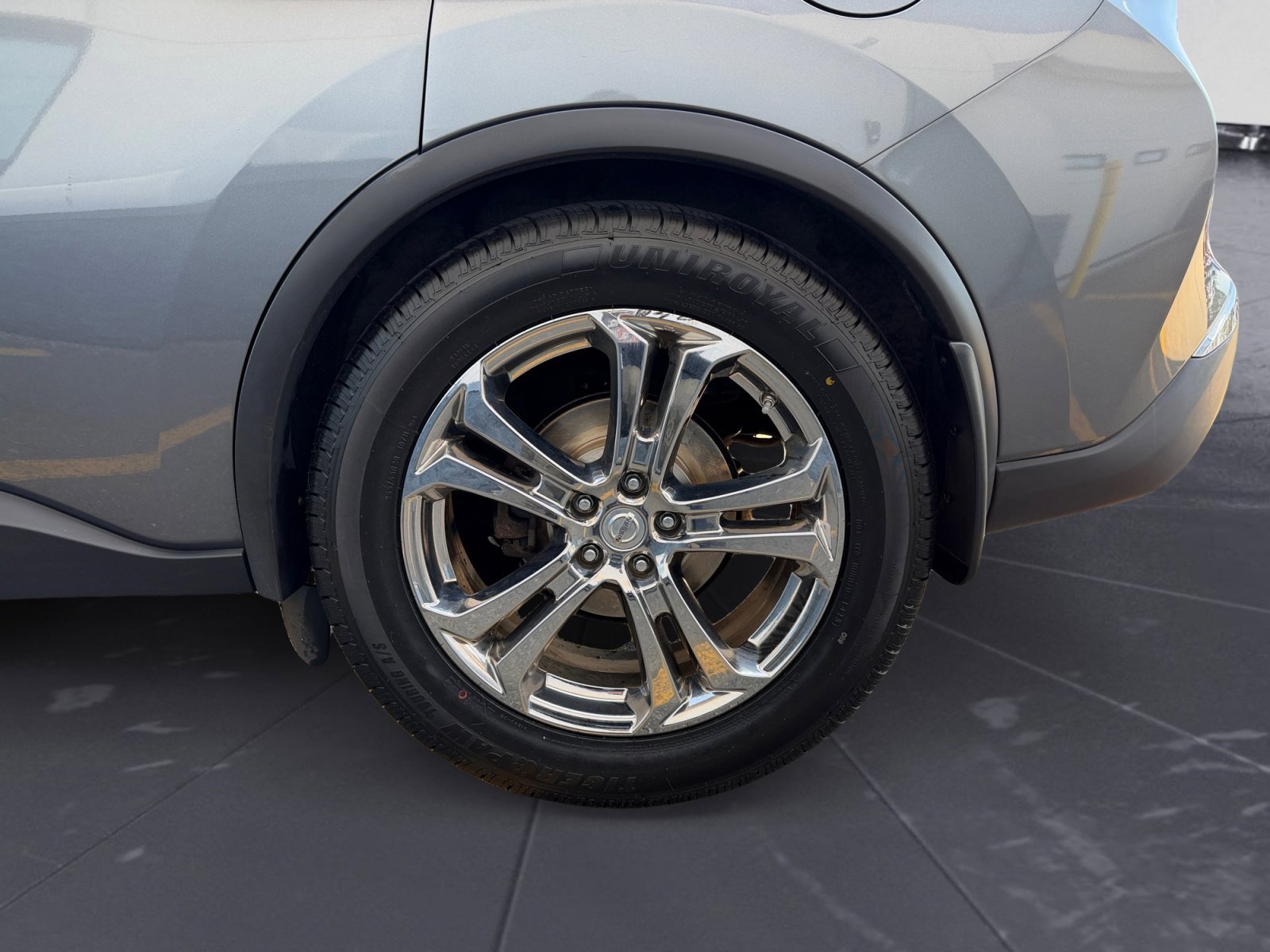 Used 2017 Gun Metallic Nissan Platinum image 47