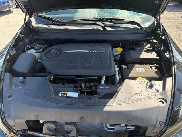 Used 2018 Diamond Black Jeep Latitude Plus image 51