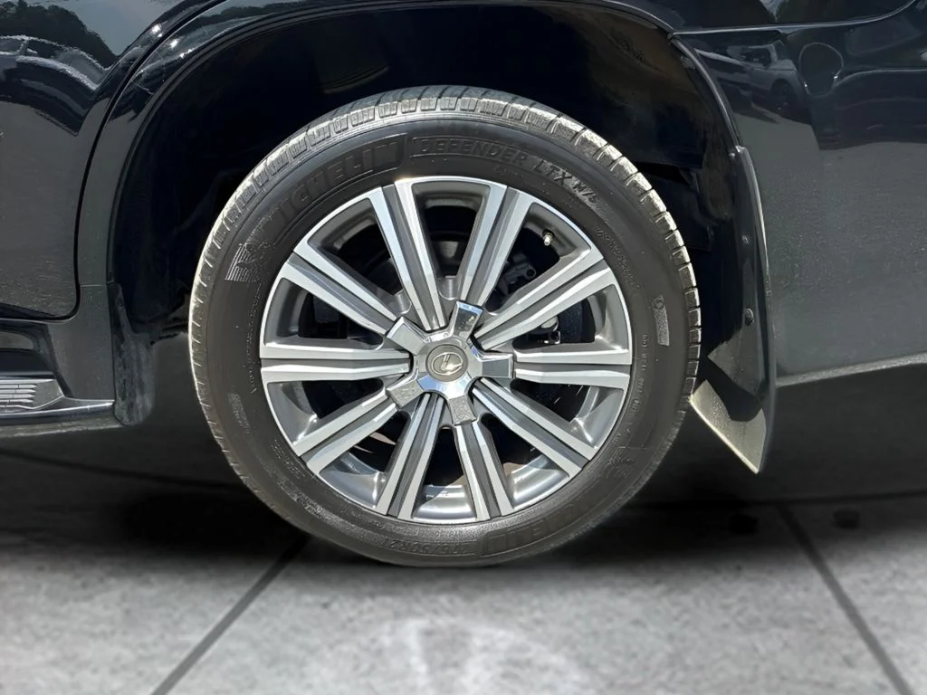 Used 2017 Black Lexus 570 image 36