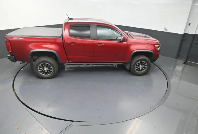 Used 2021 Red Chevrolet ZR2 image 19