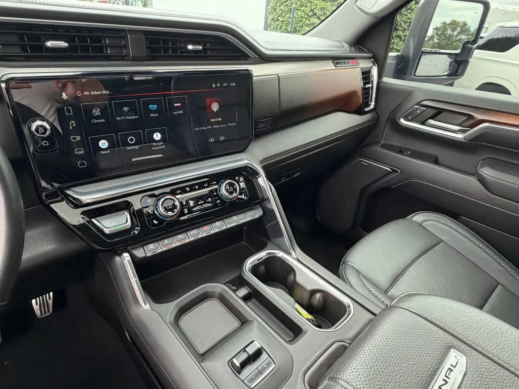 2024 GMC Sierra 2500HD Denali - Photo 41