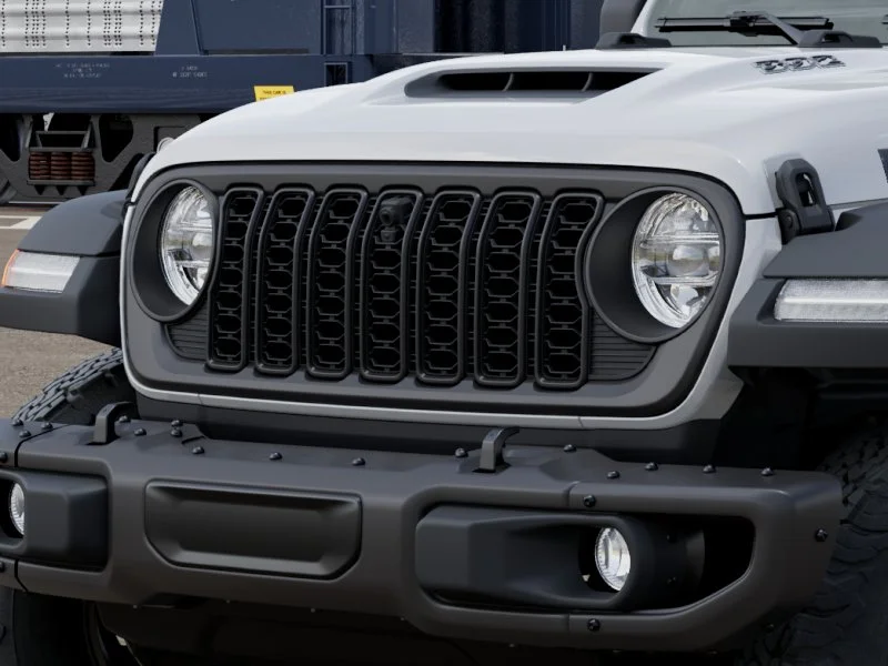 New 2026 Bright White Clear-Coat Exterior Paint Jeep Rubicon 392 image 11