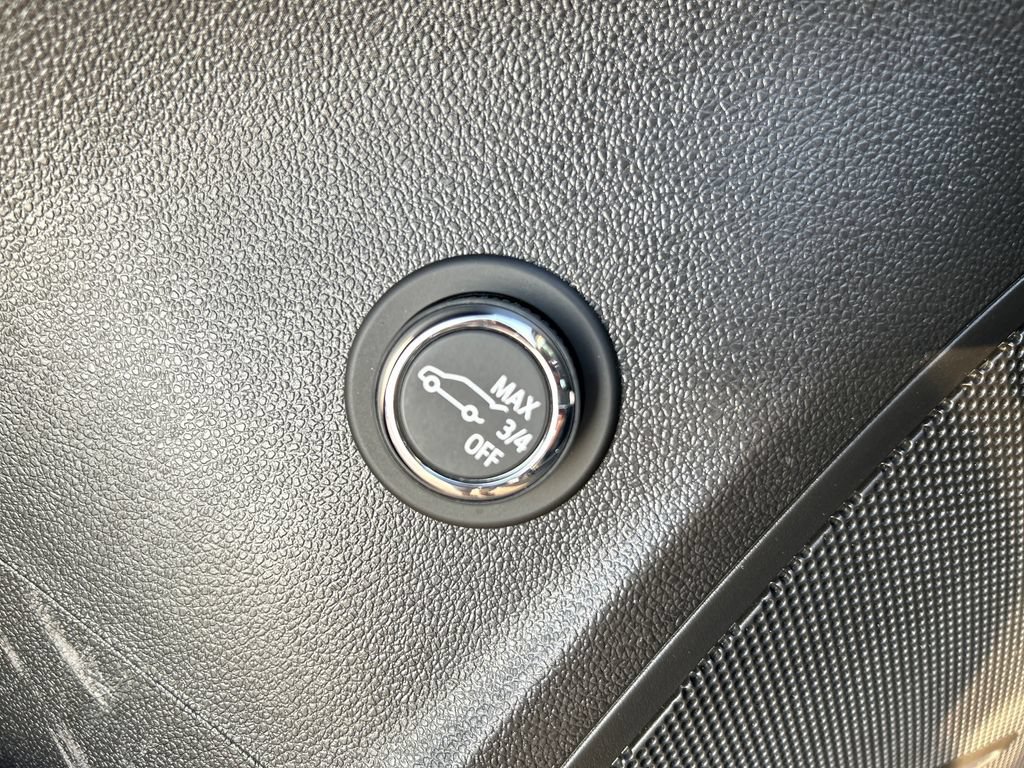 2023 Buick Envision Essence - Photo 19