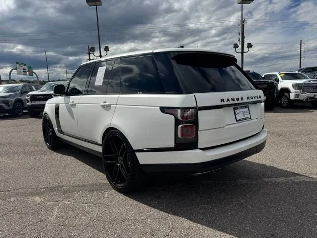Used 2021 White Land Rover Westminster image 3