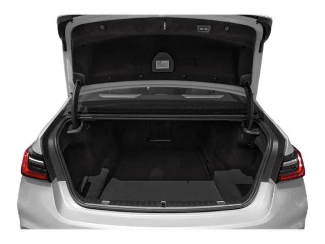 Used 2022 Cashmere Silver Metallic BMW 750i xDrive image 14