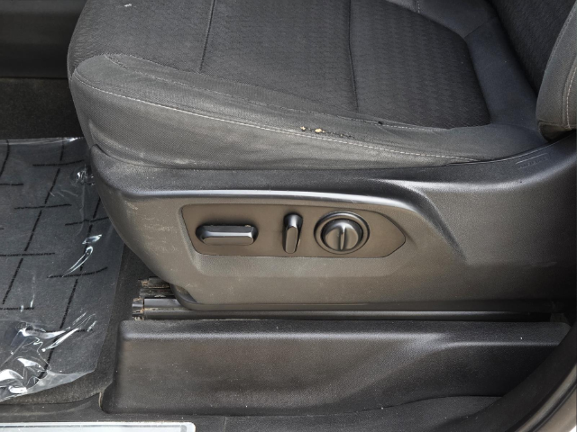 Used 2021 White Chevrolet LT Trail Boss image 21