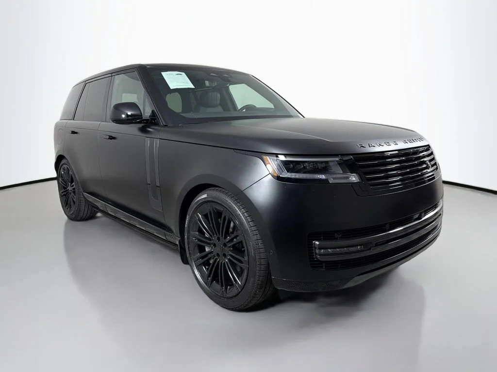 New 2026 Obsidian Black Satin Land Rover SE image 3