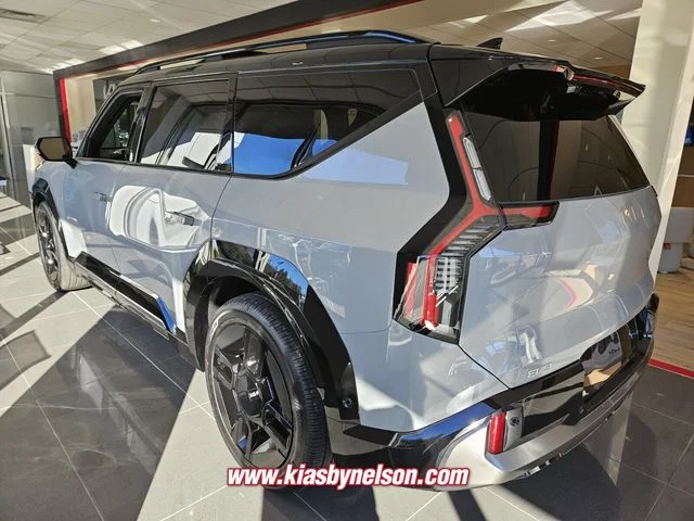 2026 Kia EV9 GT-Line - Photo 6