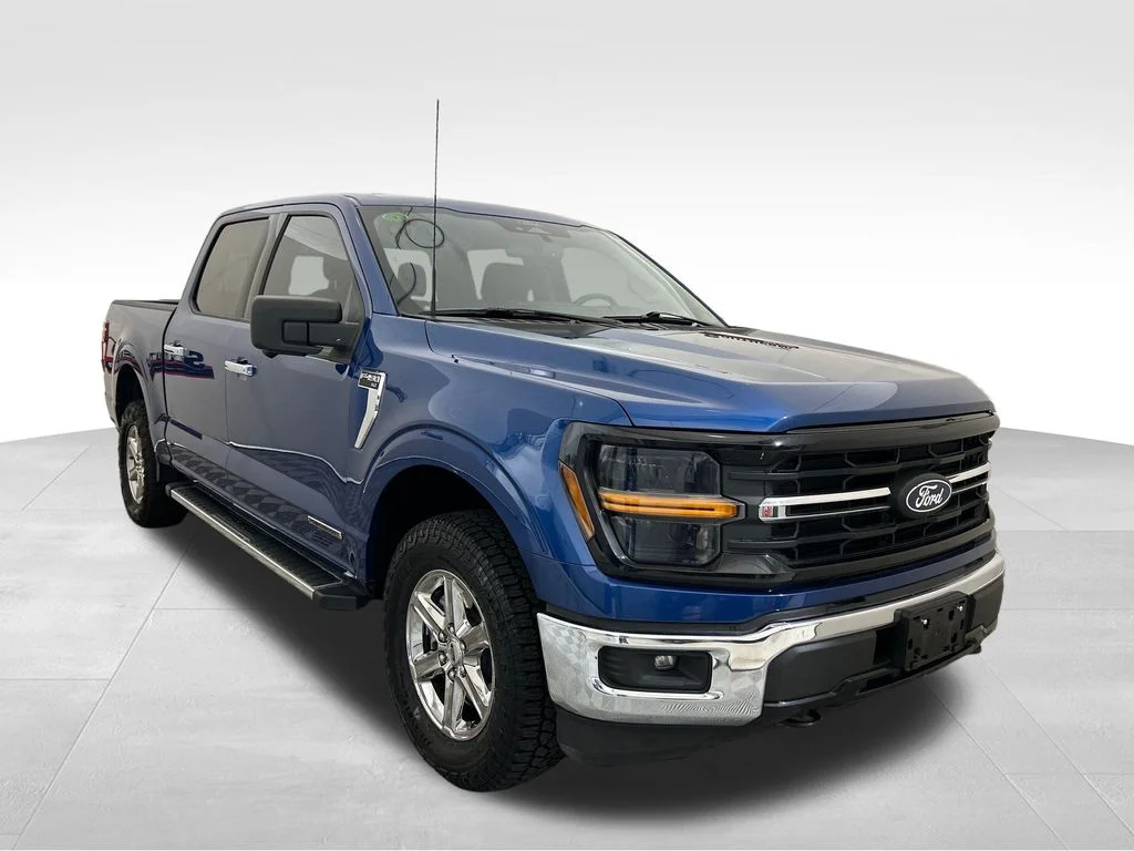Used 2024 Blue Ford XLT image 9