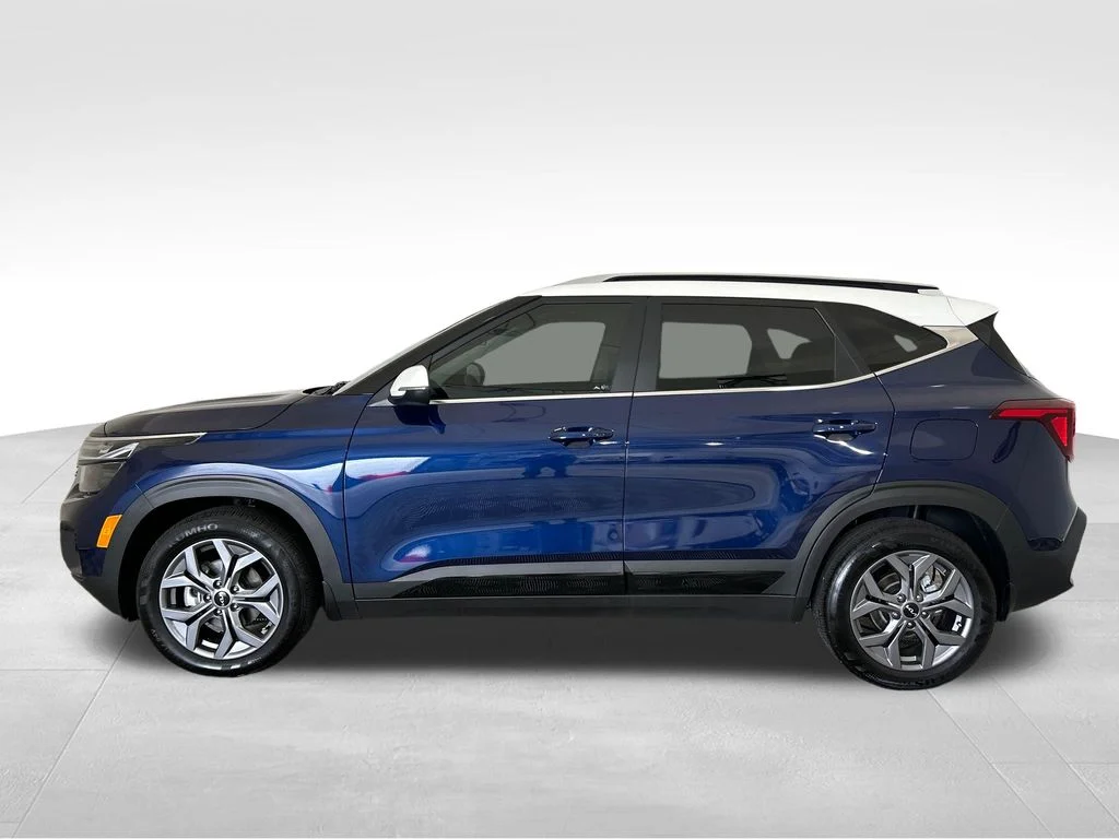 Used 2024 Blue Kia S image 2