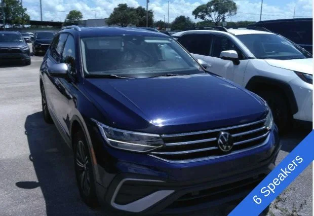 Used 2024 Atlantic Blue Volkswagen 2.0T SE image 7
