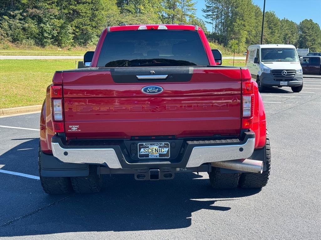 Used 2021 Red Ford XLT image 4