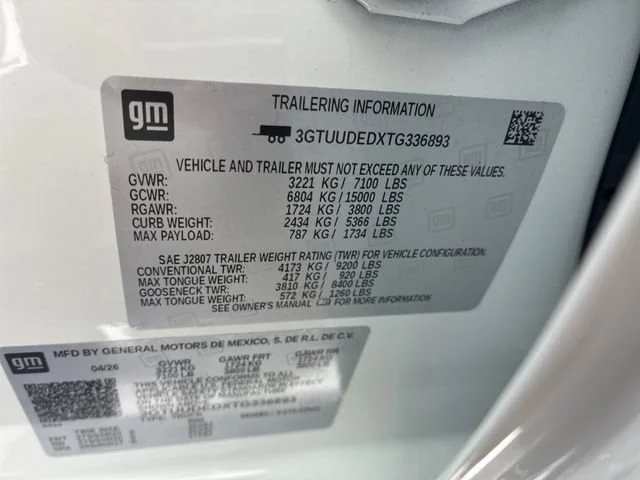 New 2026 Summit White GMC SLT image 33
