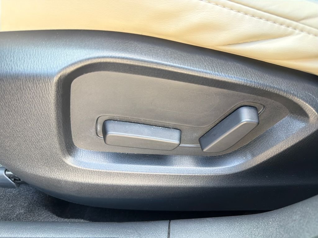 Used 2017 Deep Crystal Blue Mica Mazda Touring image 32
