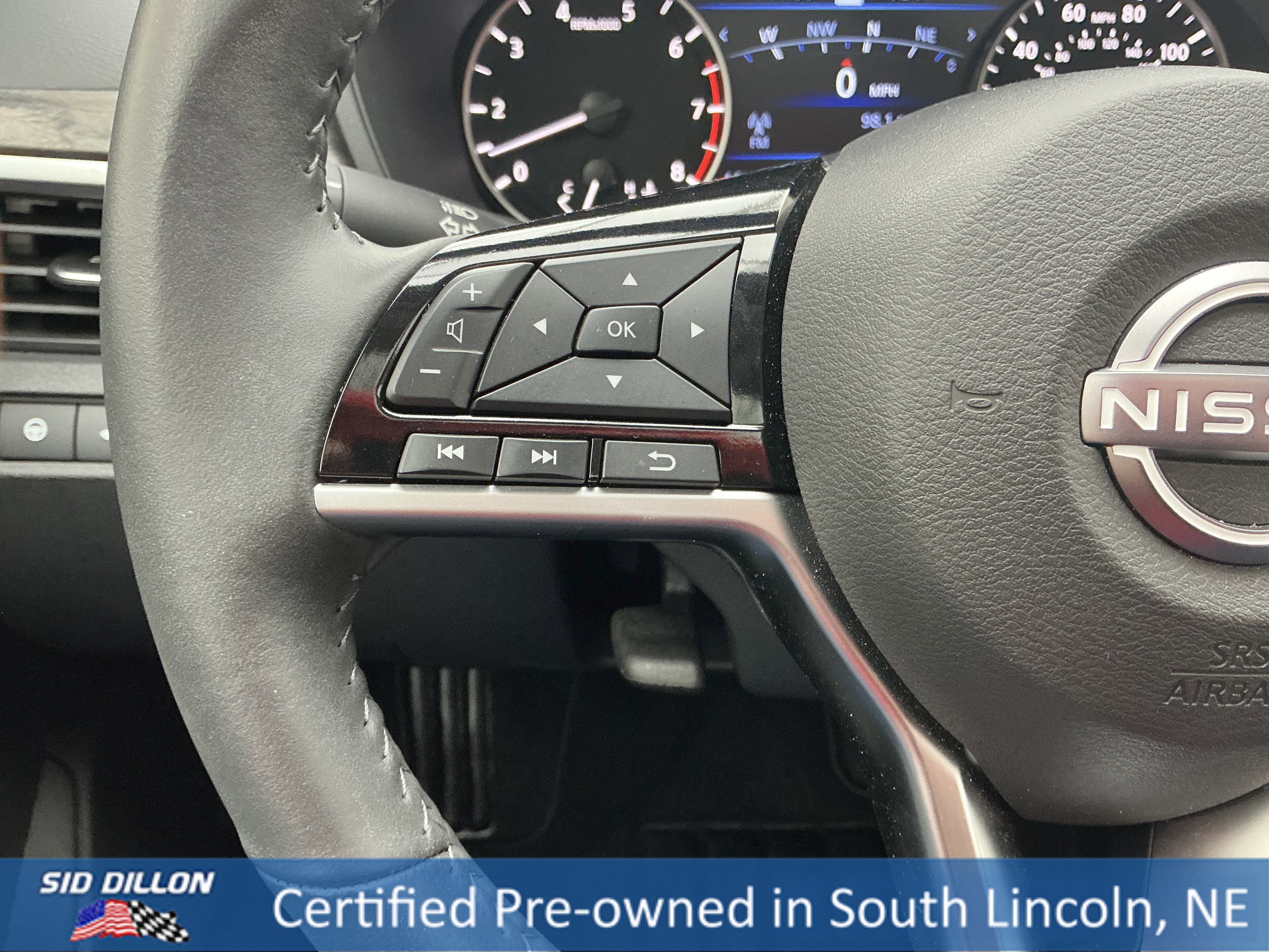 Used 2024 Gun Metallic Nissan 2.5 SV image 9