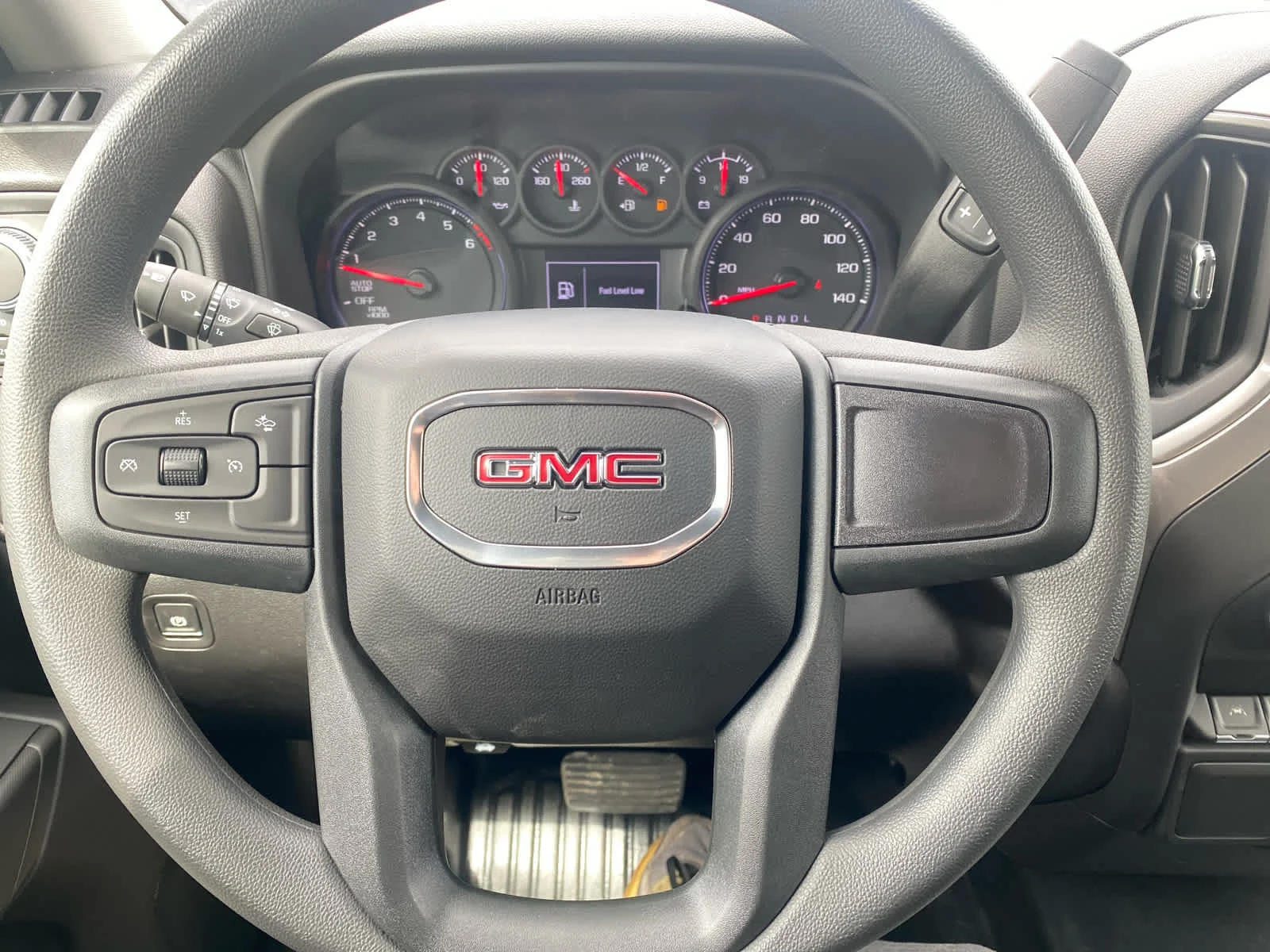 New 2026 Onyx Black GMC Pro image 15