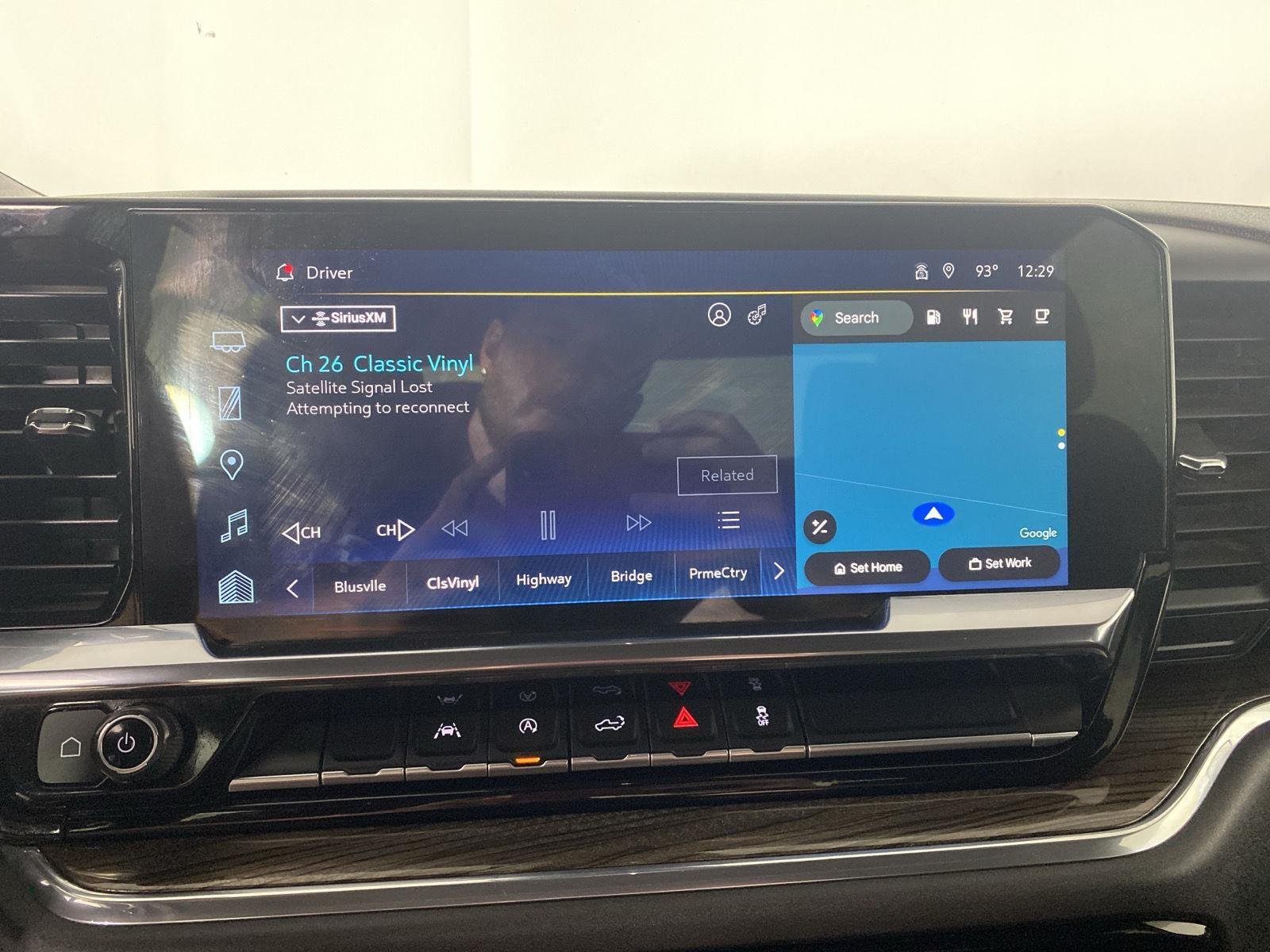 Used 2023 Northsky Blue Metallic Chevrolet LT image 22