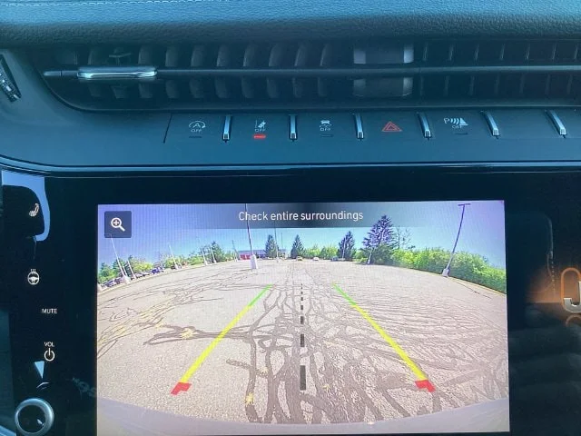 New 2027 Gray Jeep LAREDO ALTITUDE 4X4 image 20