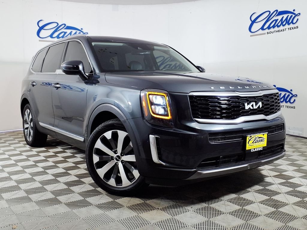 2022 Kia Telluride EX FWD's photo