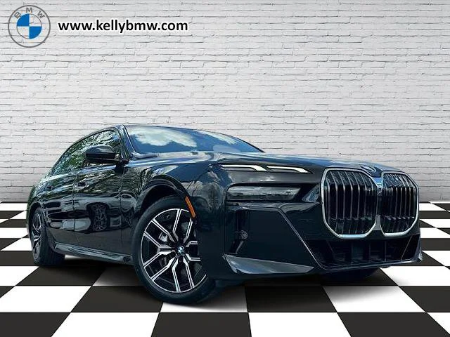 2023 BMW 7 Series 760i xDrive's photo
